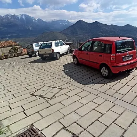 La Casa Colorata 아파트